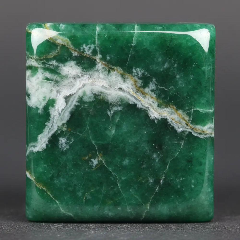 Jade Colors Explained: Meanings, Varieties, and How to Style Each One Aulyn