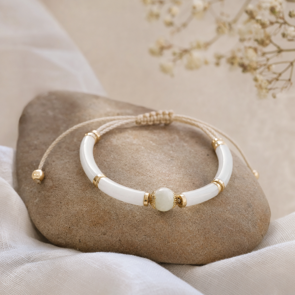 Featured image for White Jade Bracelet for Sensitive Skin: How to Choose Hypoallergenic Settings, Cords, and Finishes