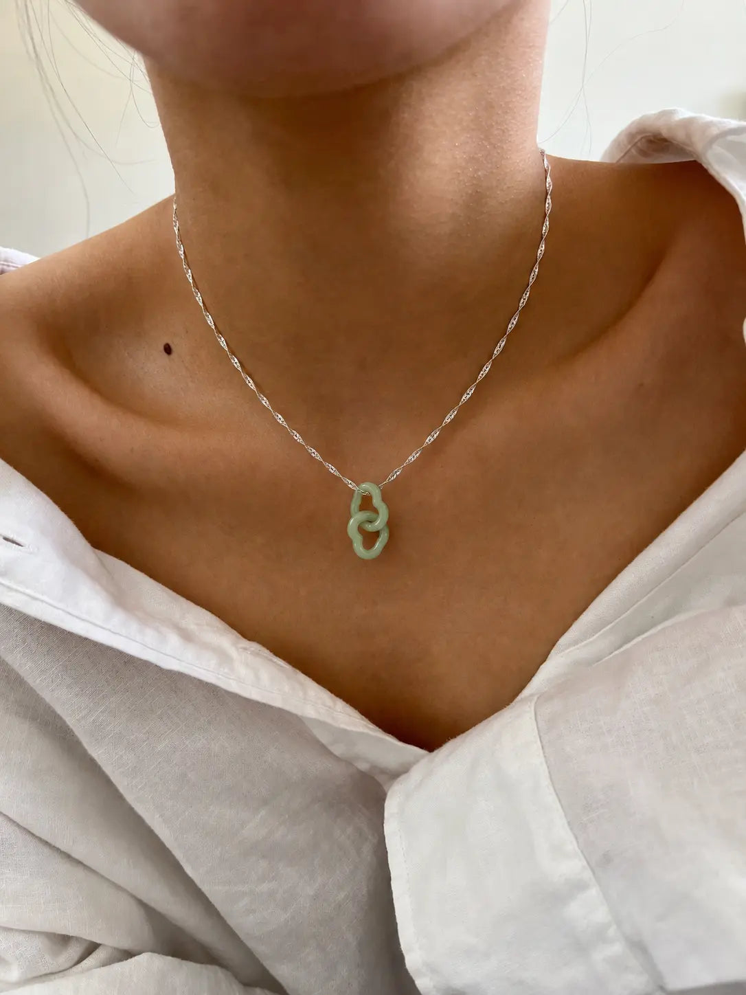 Latest-Arrivals Aulyn