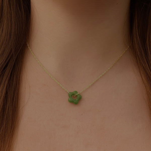 Véla Necklace