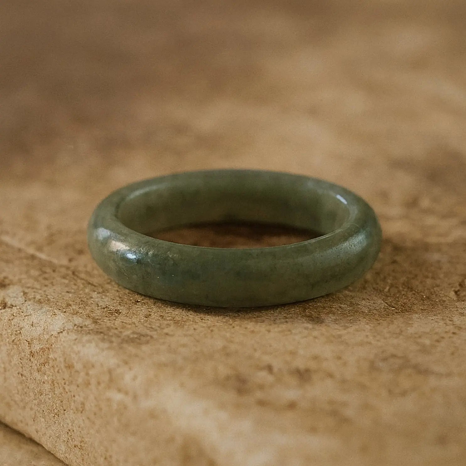 Jade Rimg Jade Ring | Hand-Carved Natural Jadeite Band - Aulyn
